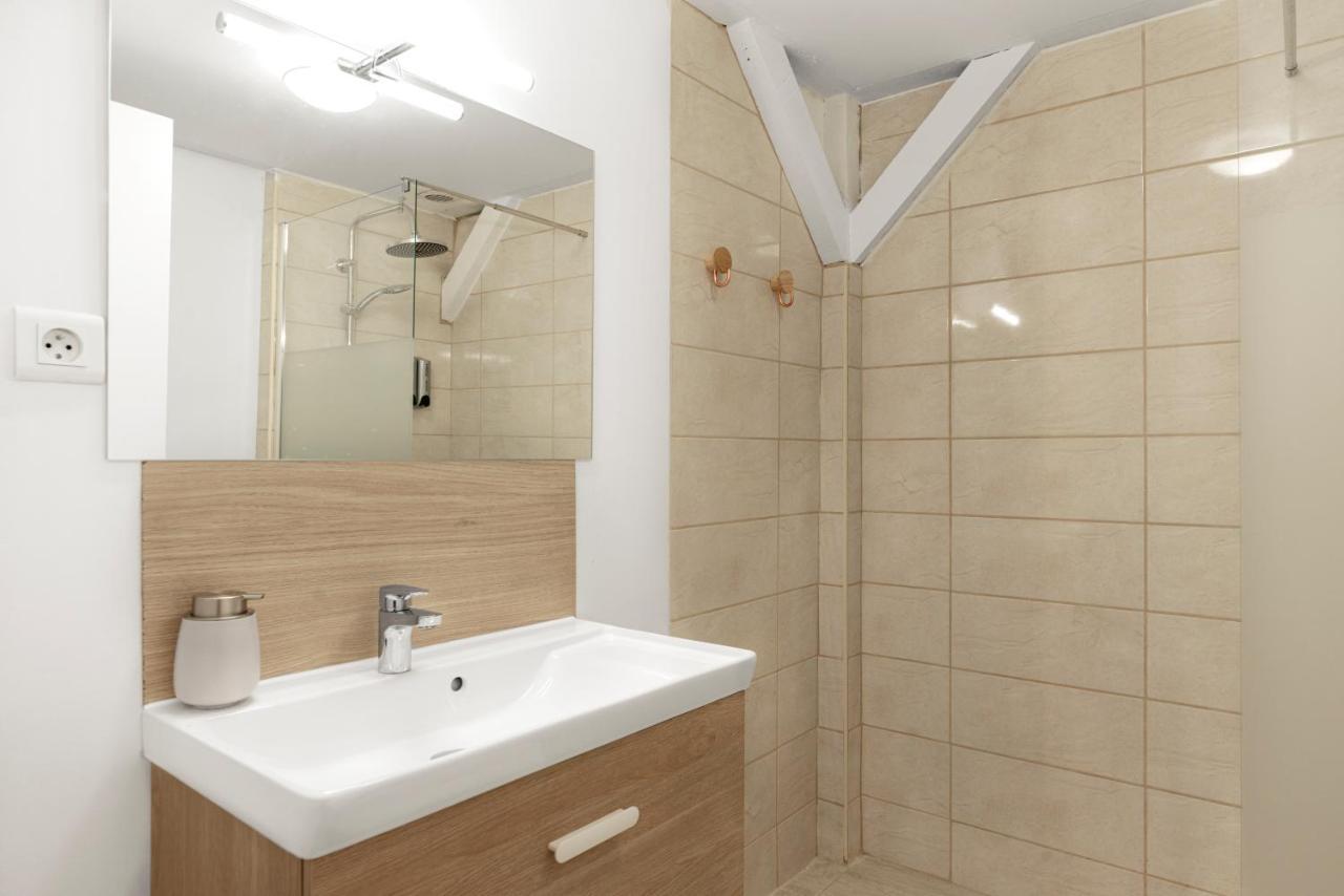 Montsejour - Logement Climatise Netflix, Mezzanine Каркассон Экстерьер фото